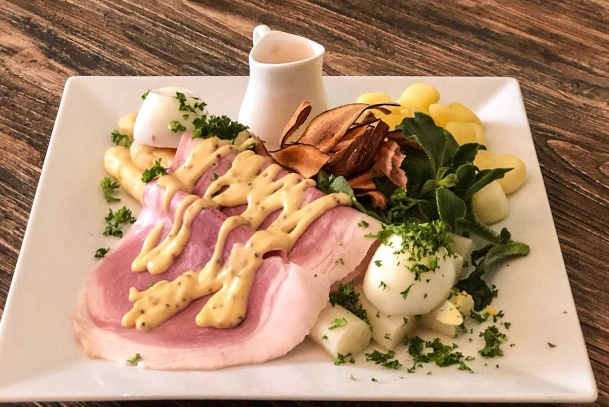 Ze zijn er weer: asperges!